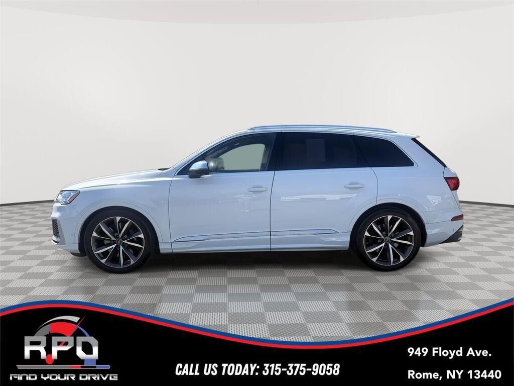 2022 Audi SQ7