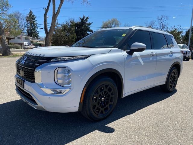 2022 MITSUBISHI Outlander