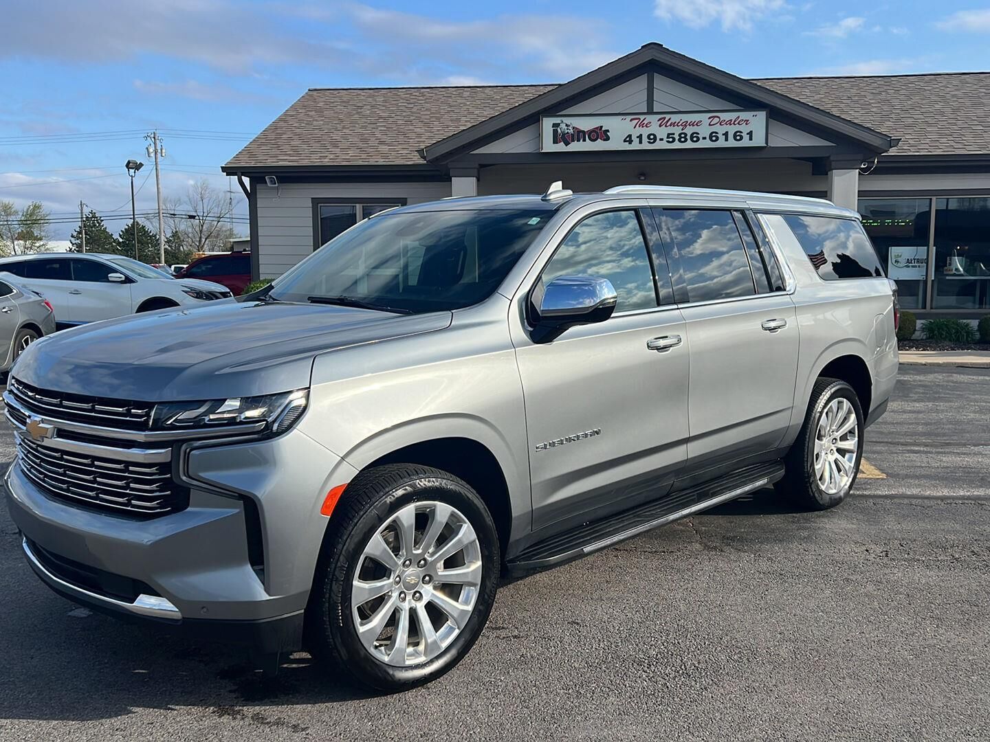 2023 CHEVROLET Suburban