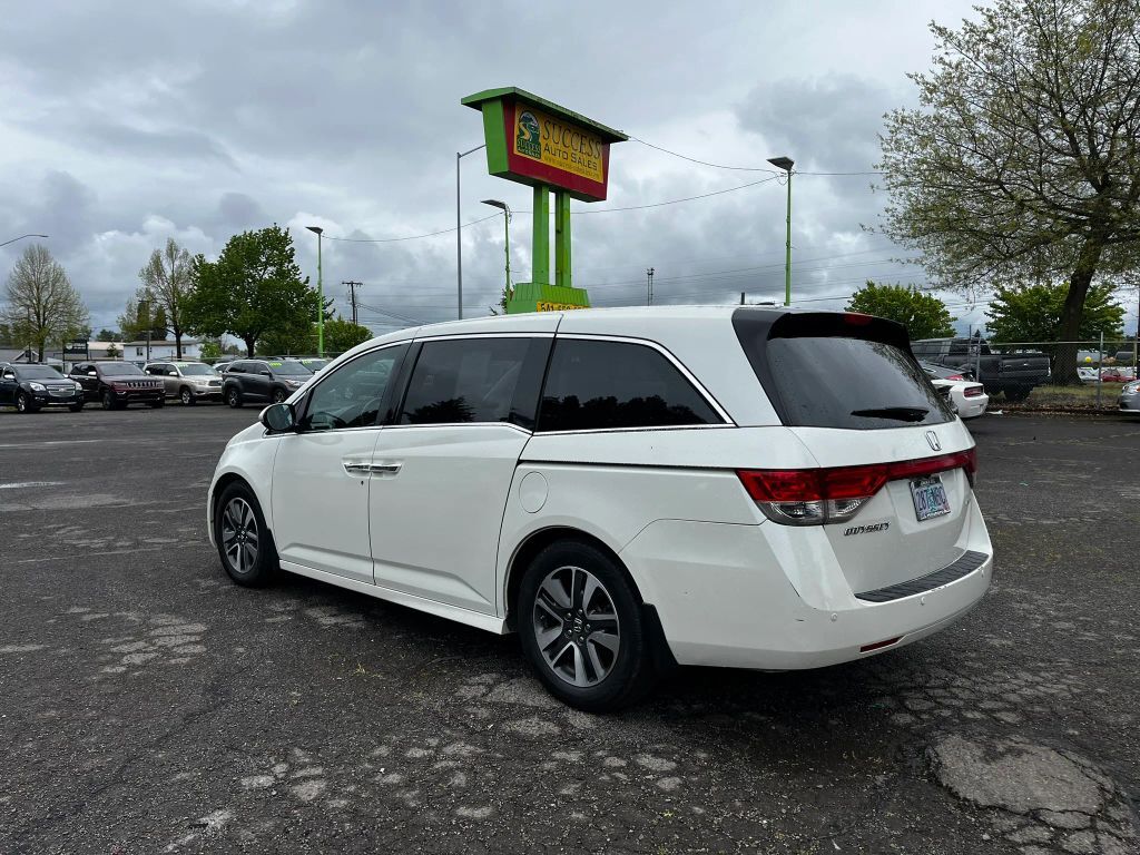 2015 HONDA Odyssey
