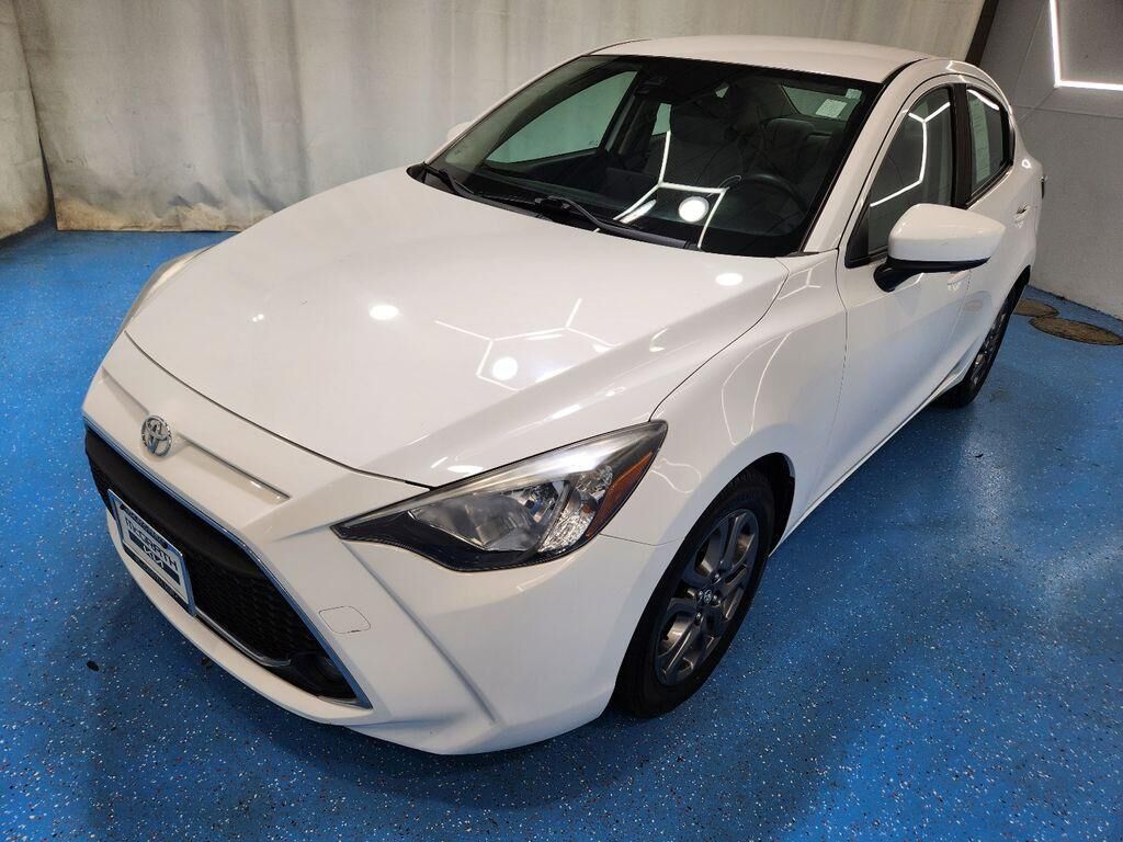 2019 TOYOTA Yaris