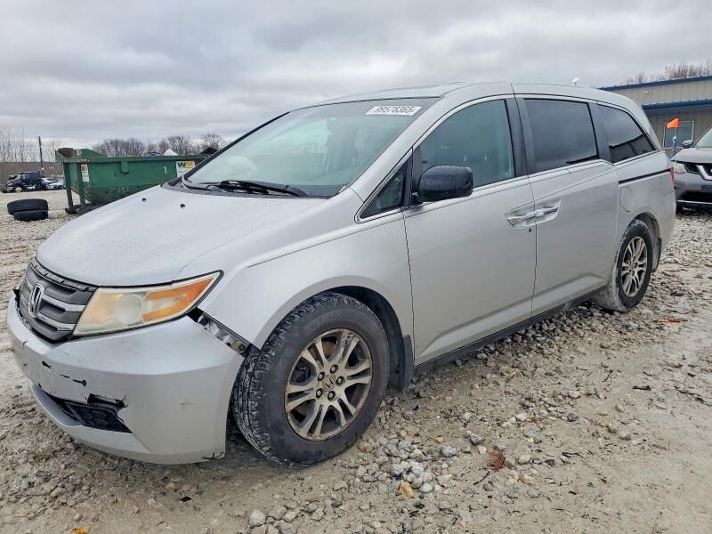 2011 HONDA Odyssey