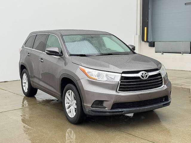 2015 TOYOTA Highlander