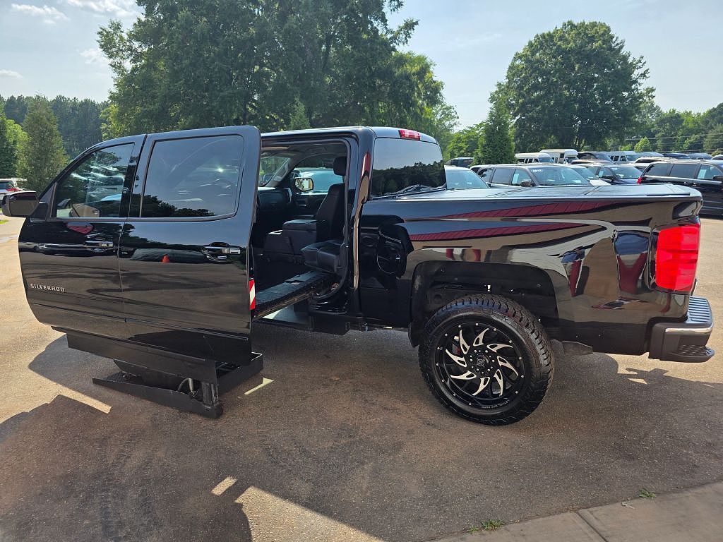 2017 CHEVROLET Silverado