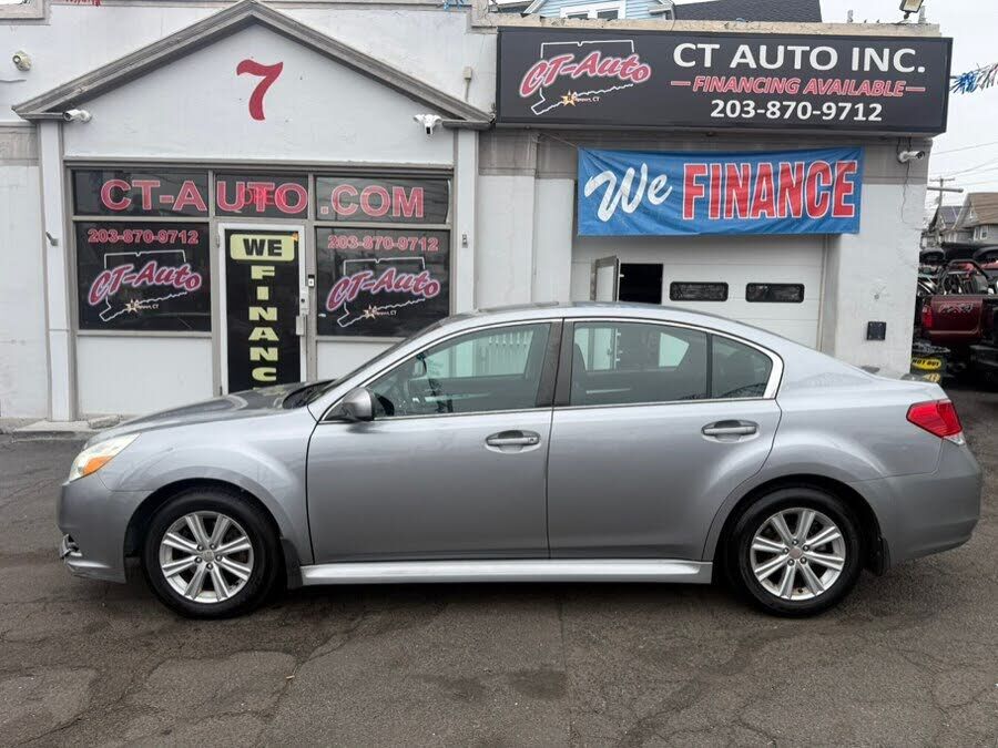 2010 SUBARU Legacy