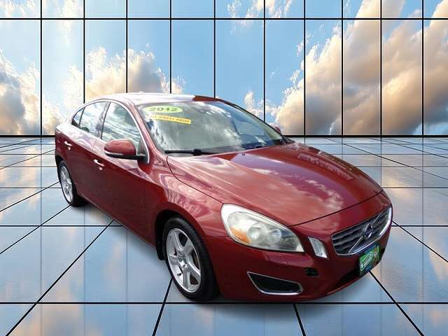 2012 VOLVO S60