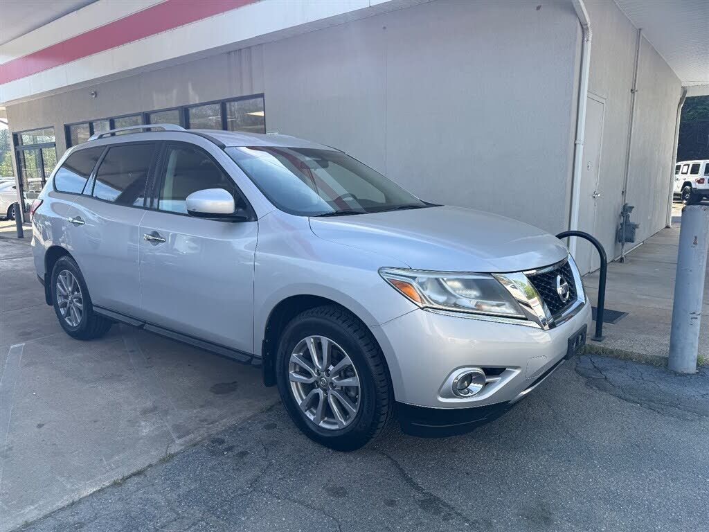 2014 NISSAN Pathfinder