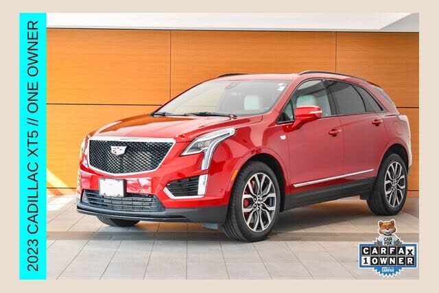 2023 CADILLAC XT5