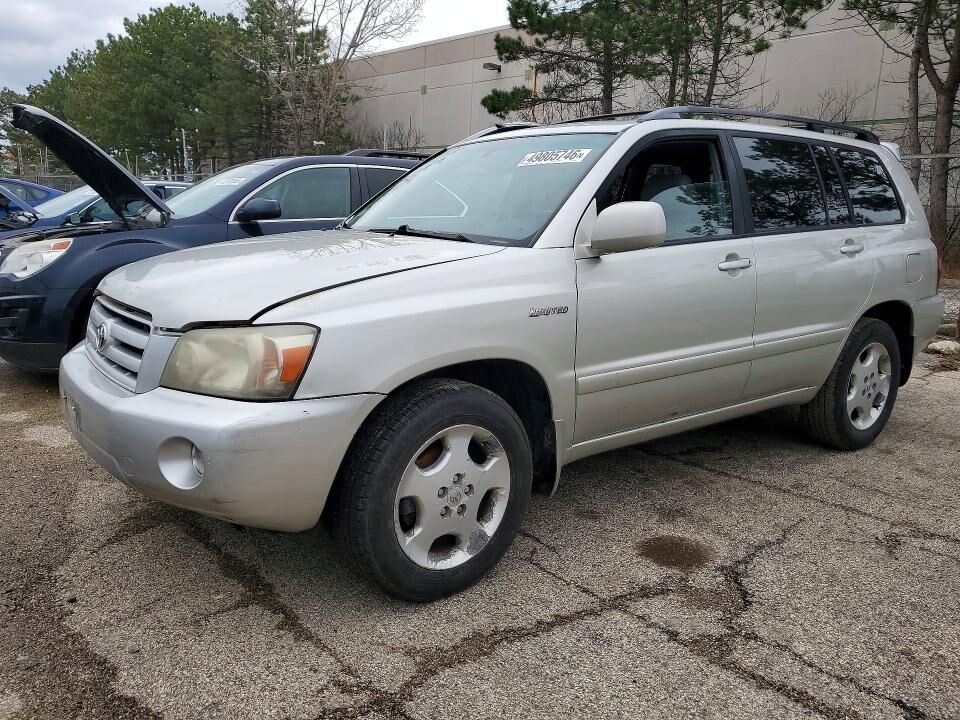 2004 TOYOTA Highlander