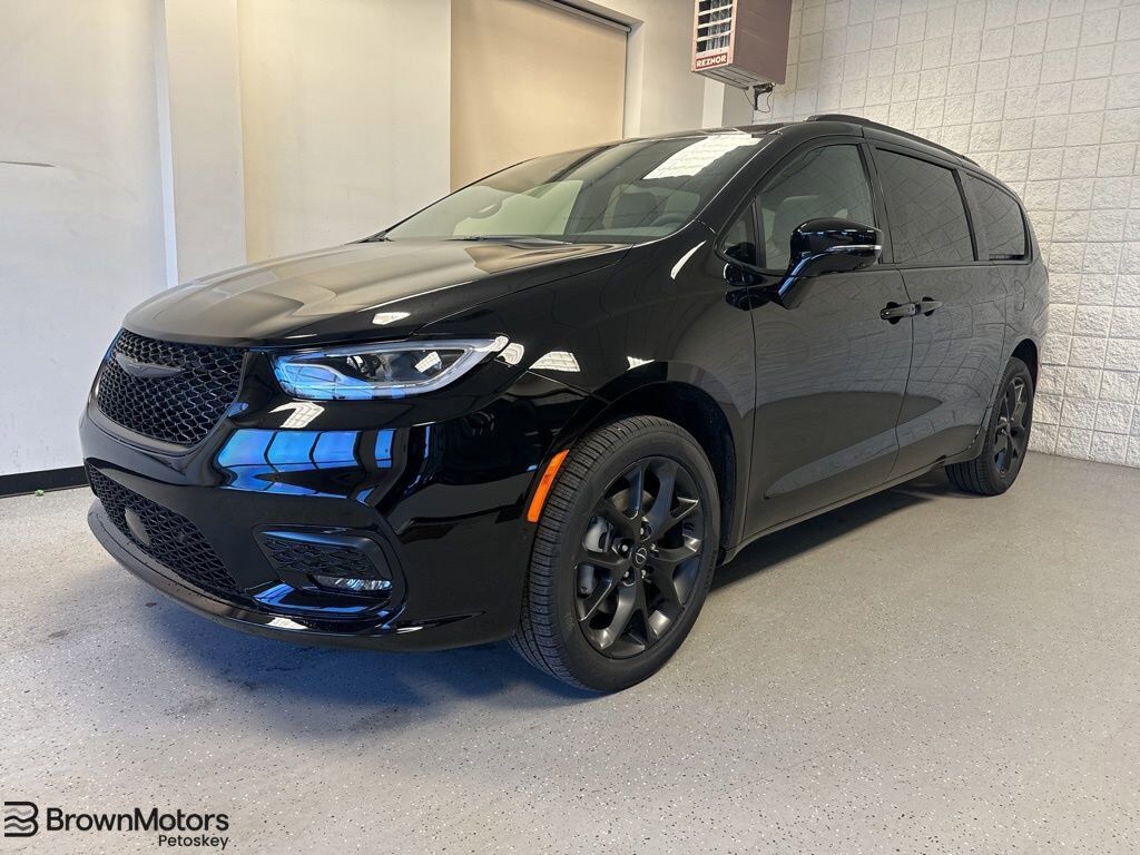 2026 CHRYSLER Pacifica