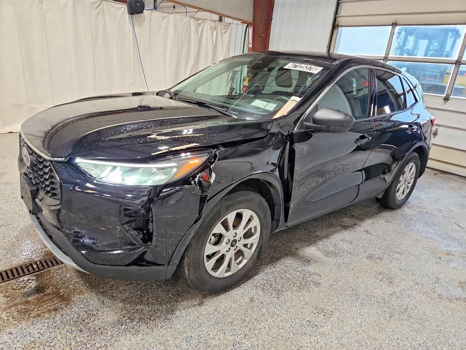 2024 FORD Escape