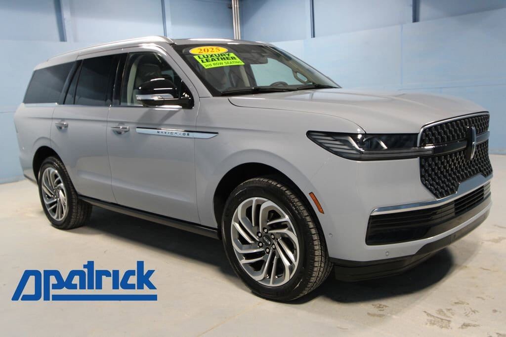 2025 LINCOLN Navigator
