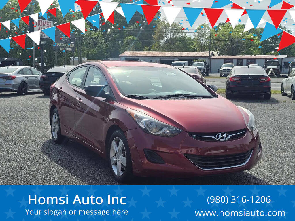 2013 HYUNDAI Elantra