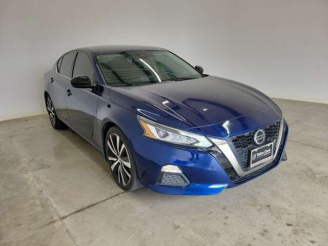 2022 NISSAN Altima
