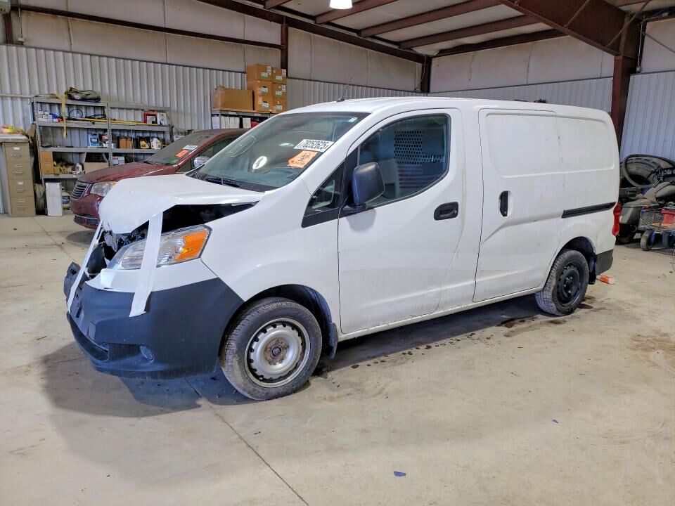 2017 NISSAN NV200