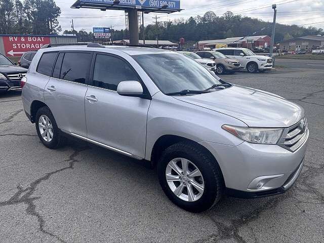 2011 TOYOTA Highlander
