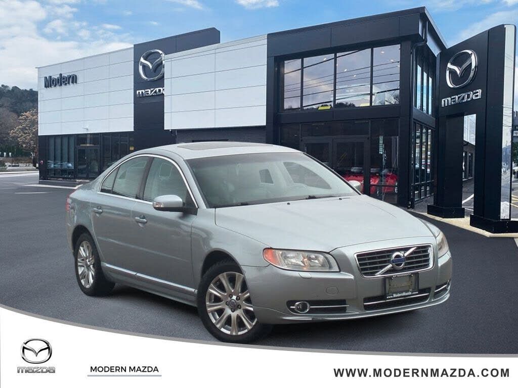 2011 VOLVO S80
