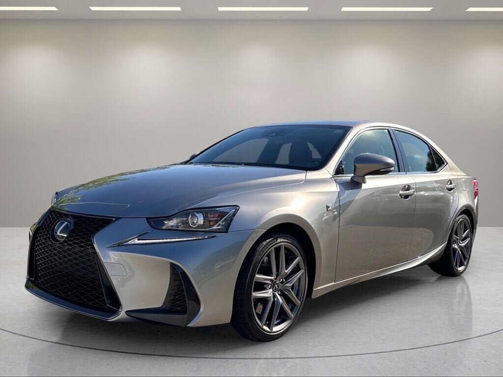 2018 LEXUS IS