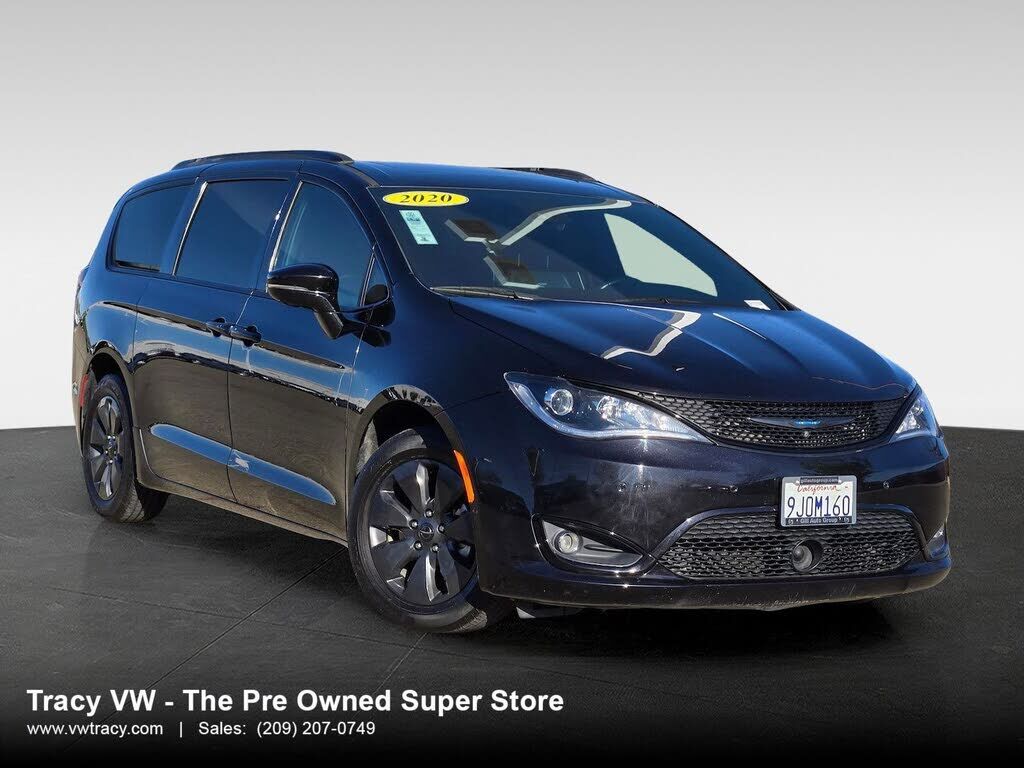 2020 CHRYSLER Pacifica