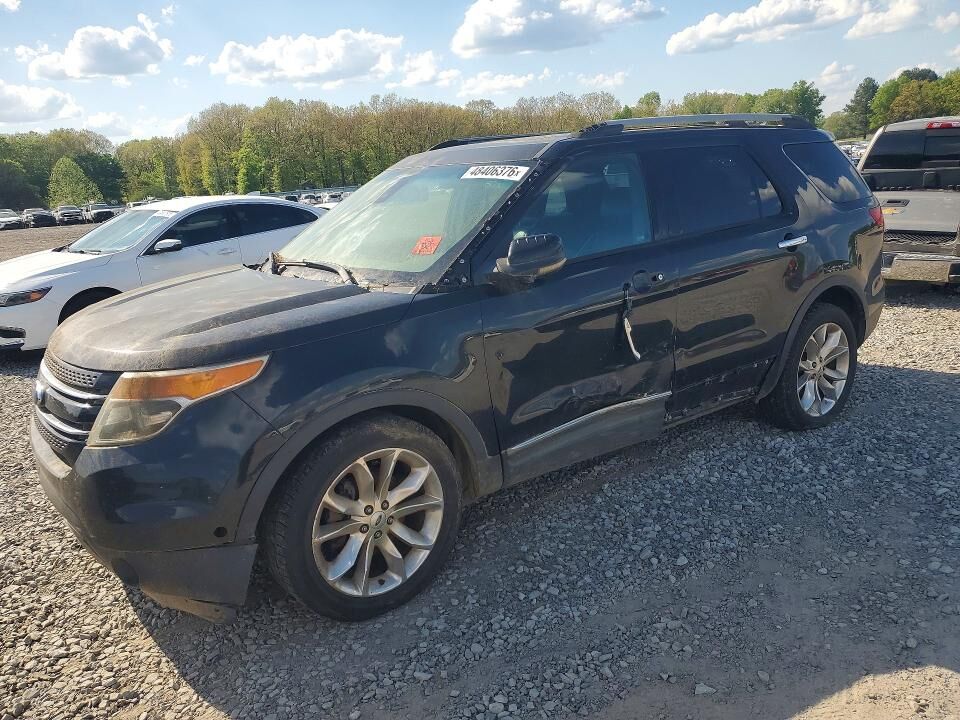 2013 FORD Explorer