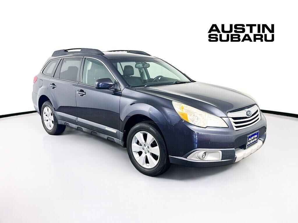 2011 SUBARU Outback