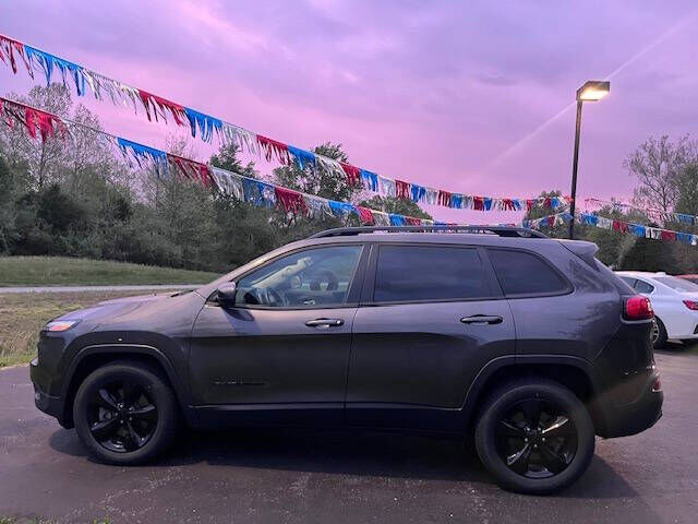 2018 JEEP Cherokee