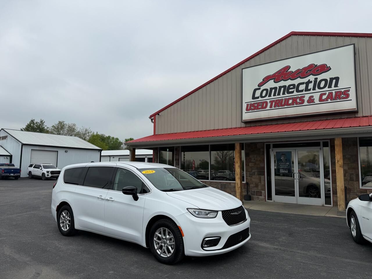 2024 CHRYSLER Pacifica