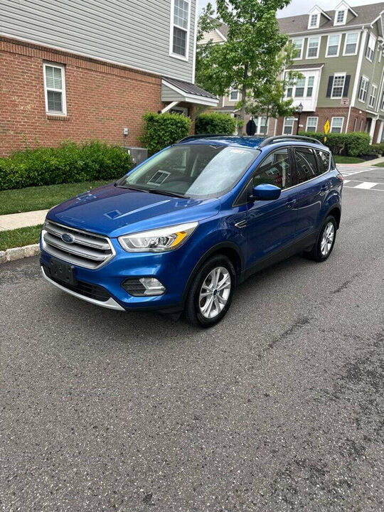 2017 FORD Escape