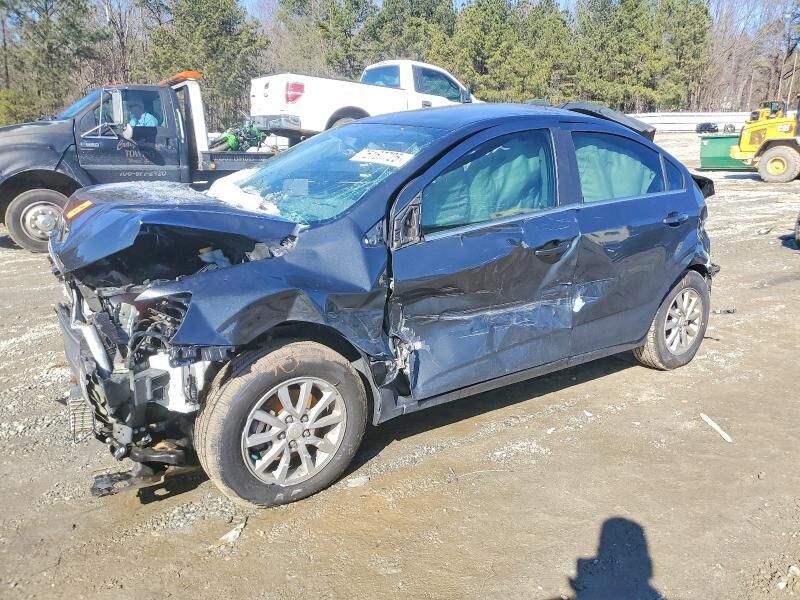 2020 CHEVROLET Sonic