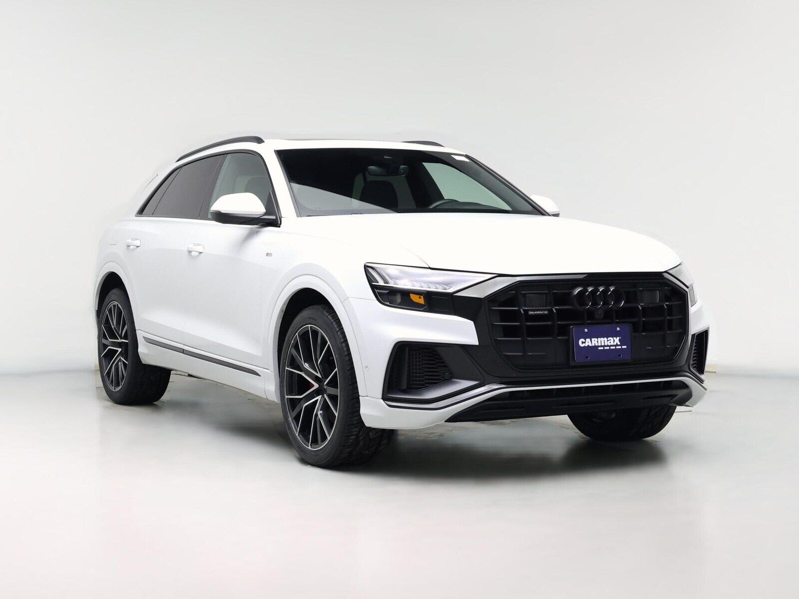 2021 AUDI Q8
