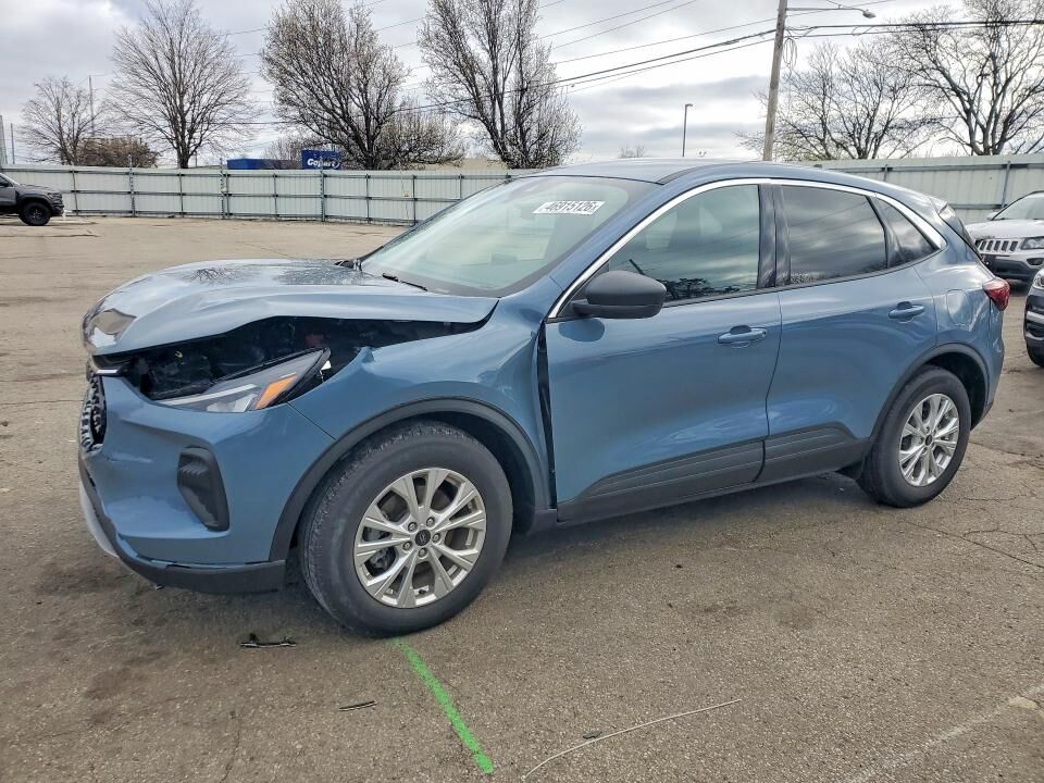 2024 FORD Escape
