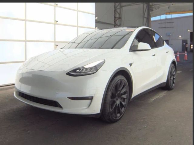 2021 TESLA Model Y