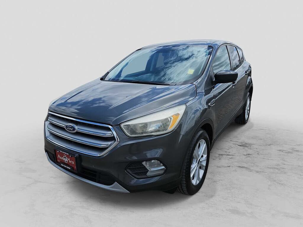 2017 FORD Escape