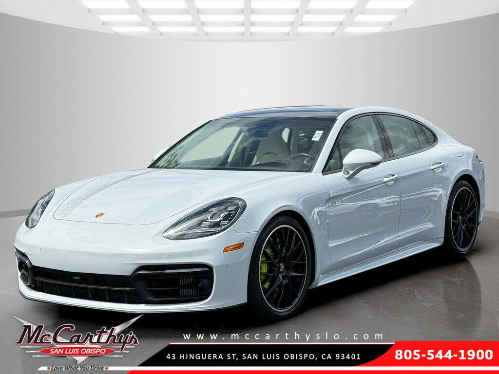 2021 PORSCHE Panamera