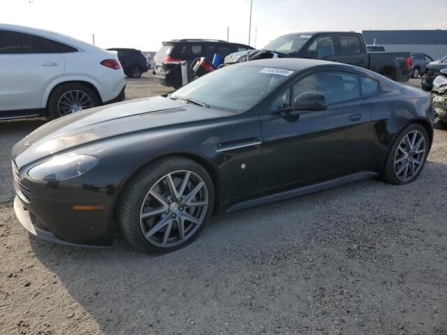 Aston Martin V8 Vantage