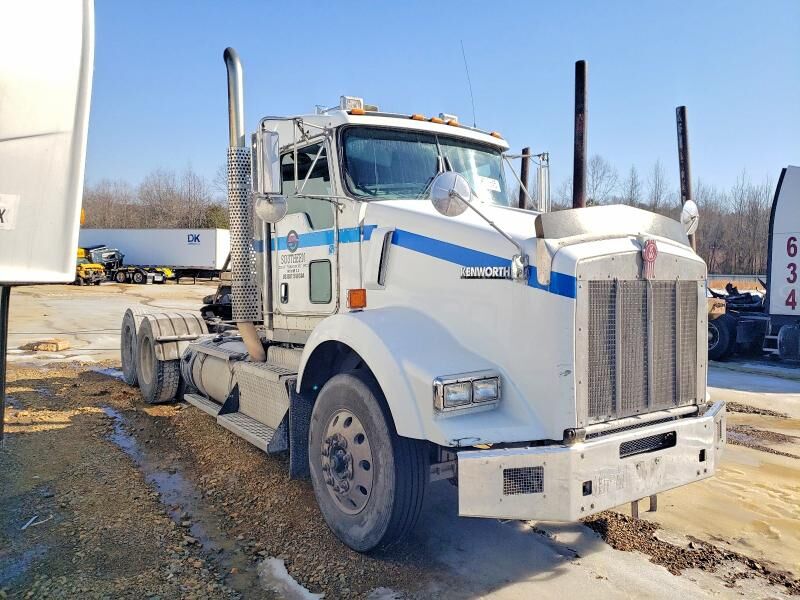 2015 KENWORTH T8 Series