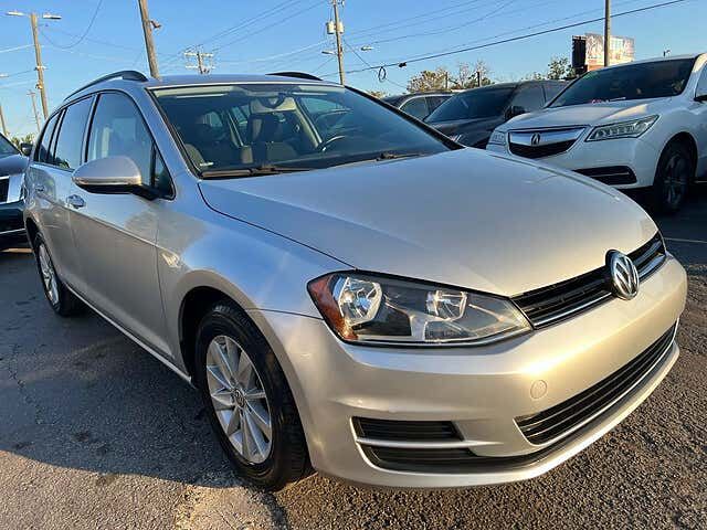 2017 VOLKSWAGEN Golf SportWagen