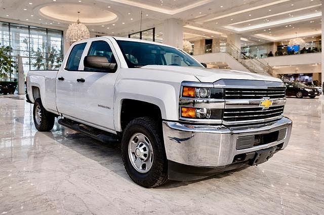 2018 CHEVROLET Silverado