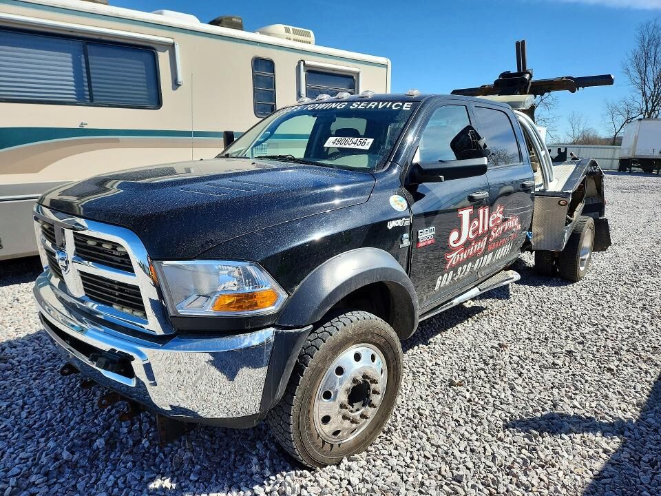 2011 DODGE Ram
