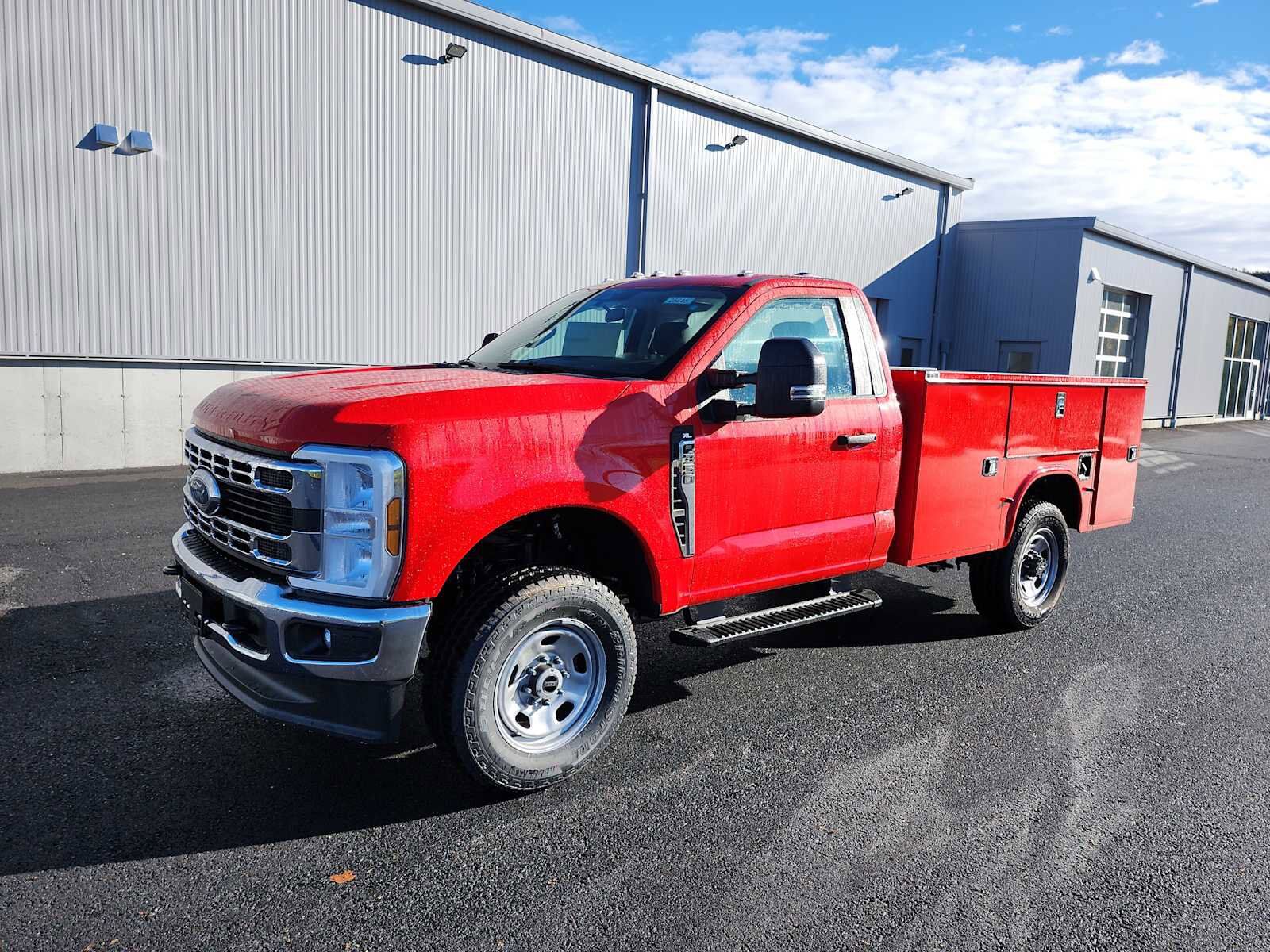 2025 FORD F-350