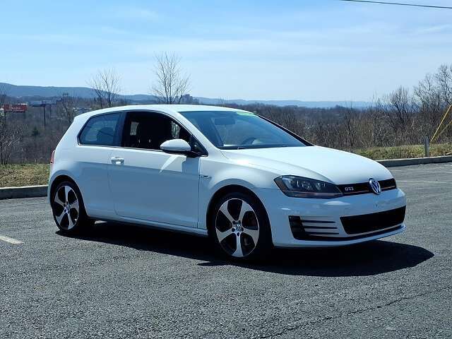 2015 VOLKSWAGEN GTI