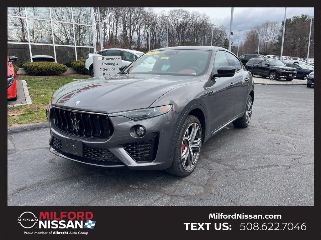 2022 MASERATI Levante