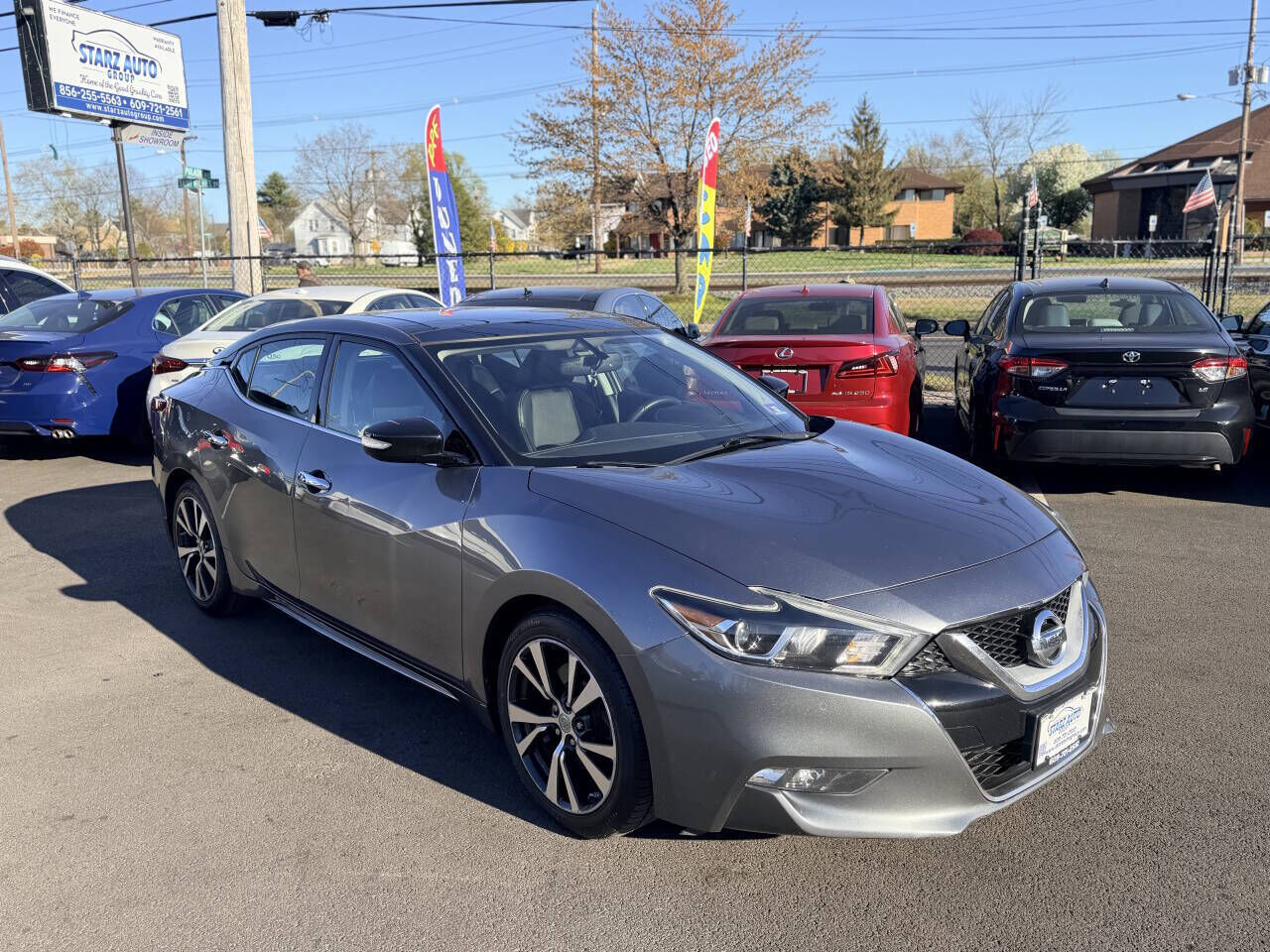 2017 NISSAN Maxima