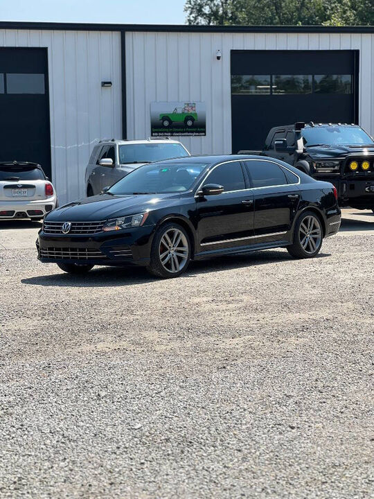 2016 VOLKSWAGEN Passat