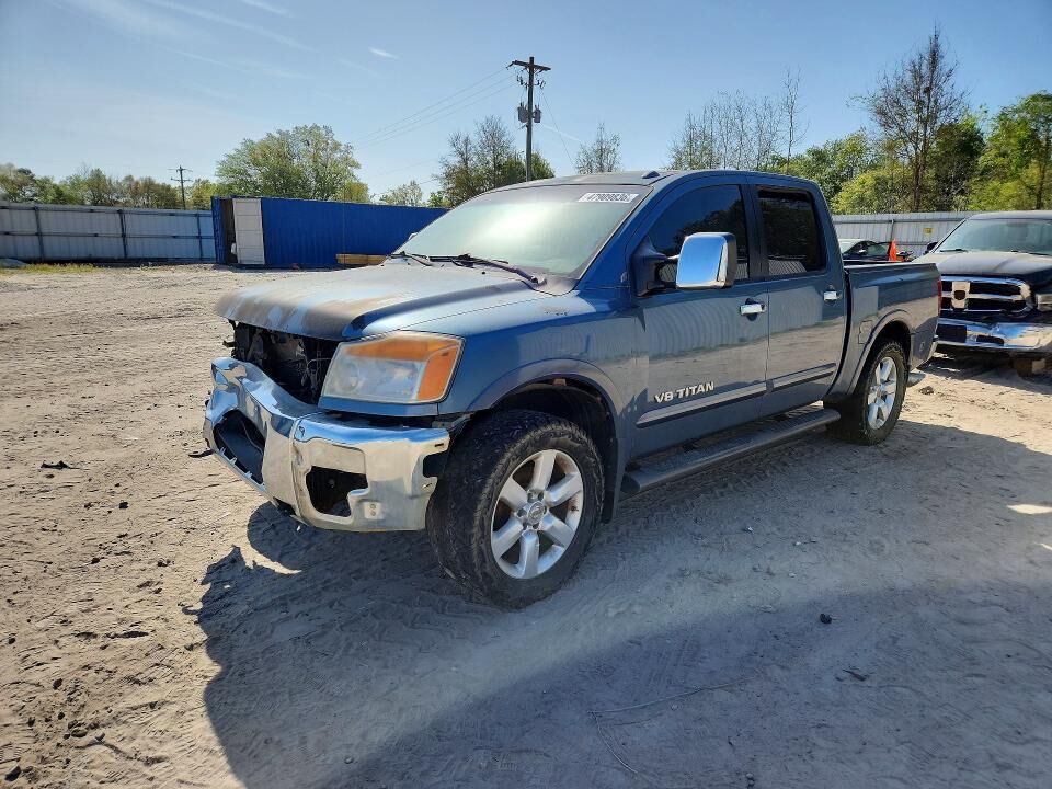 2012 NISSAN Titan