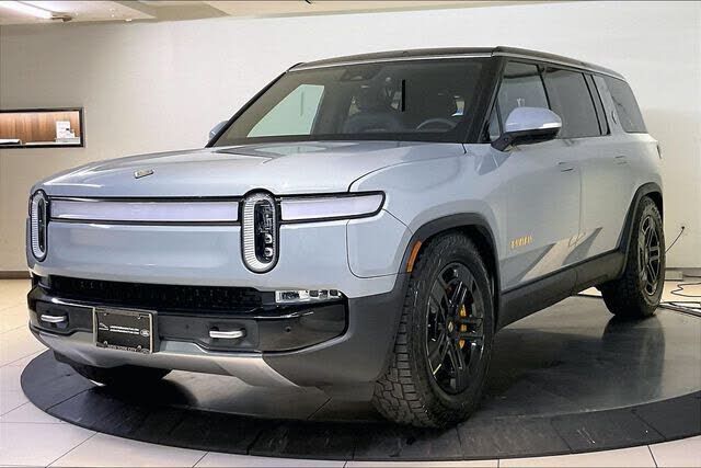 2022 RIVIAN R1S