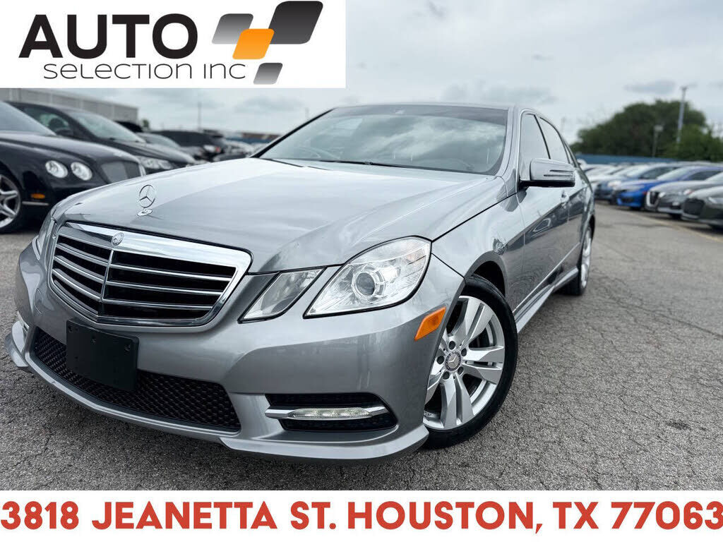 2013 MERCEDES-BENZ E-Class