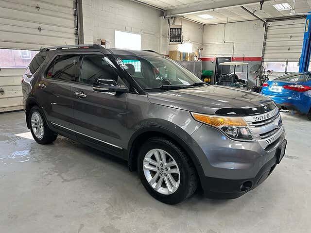 2011 FORD Explorer