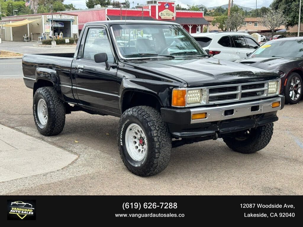 1988 TOYOTA Pick-Up