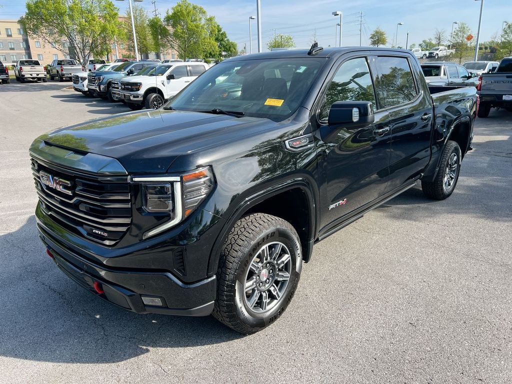 2024 GMC Sierra
